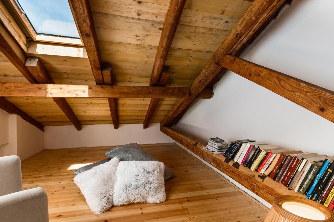Eloise Apartments Ágios Matthaíos エクステリア 写真